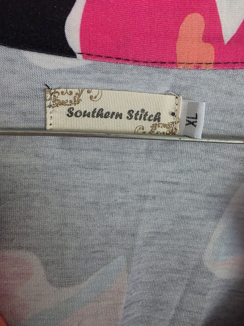 Southern Stich Floral V-Neck Long Sleeve Top - Black with Pink & Teal Flowers XL - Picture 7 of 8